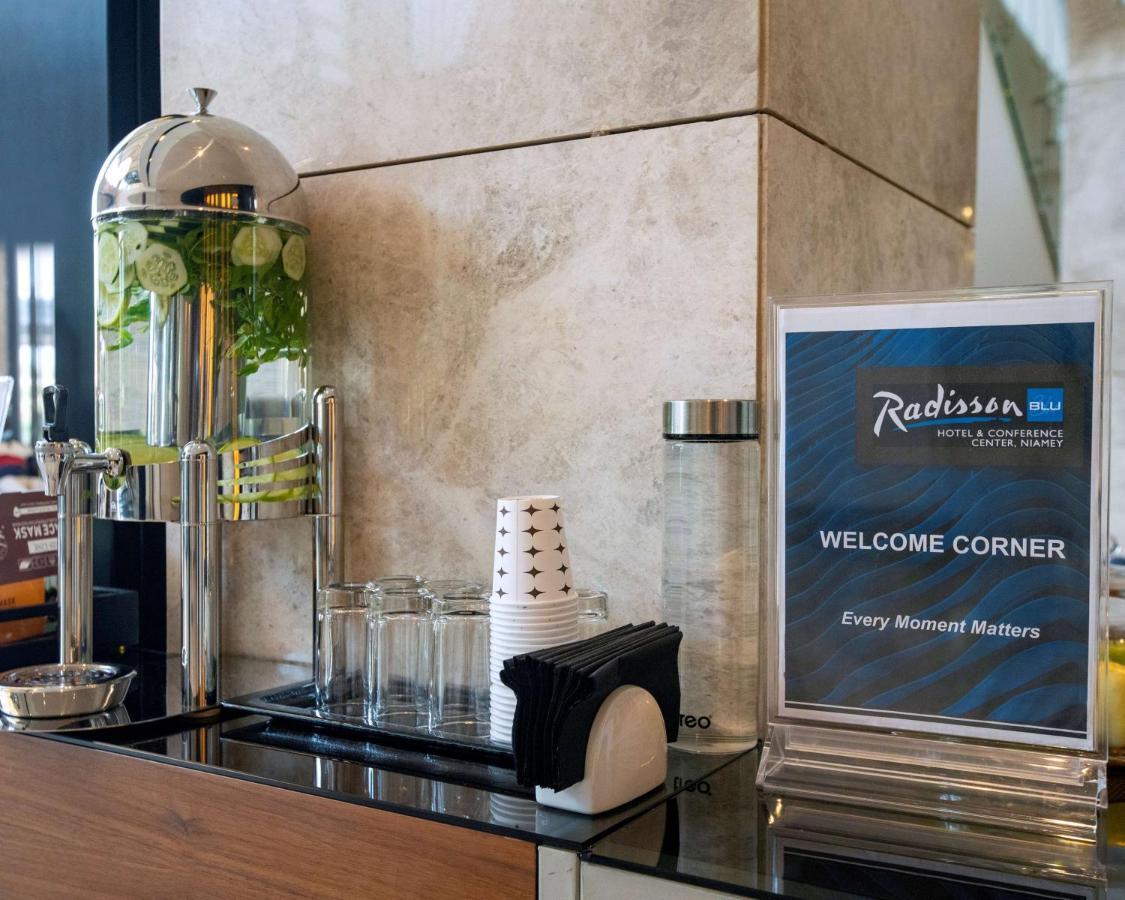 Radisson Blu Hotel & Conference Center, 尼亚美 外观 照片